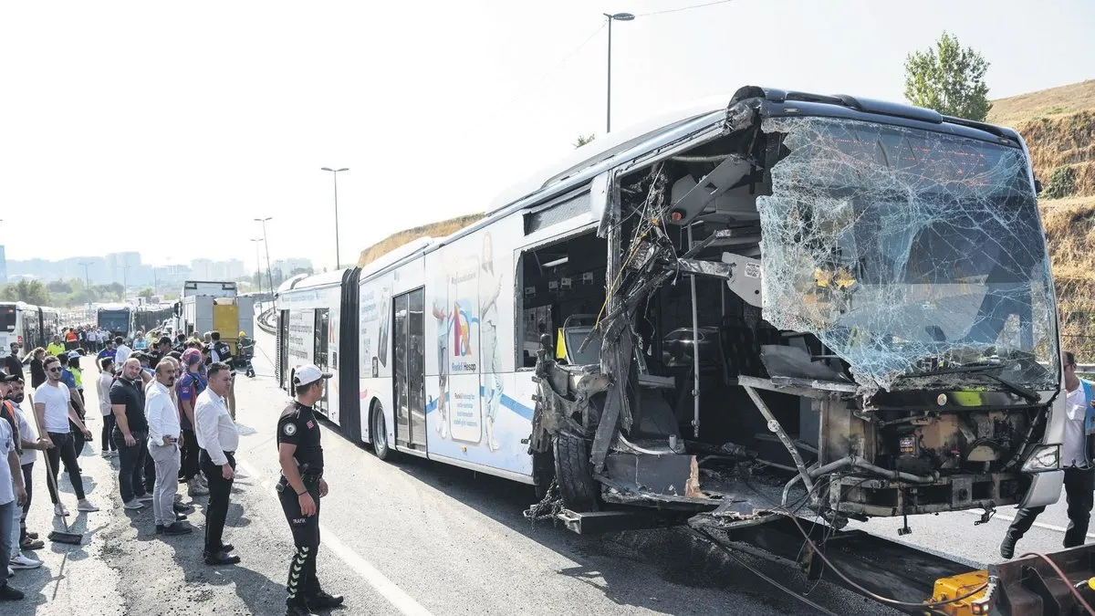 İhmal ve tedbirsizlik faciaya yol açtı! İETT kazaları İstanbul’u bezdirdi