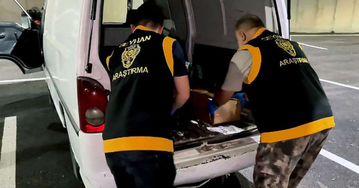 Adana’da minibüsten cephane çıktı! Tam 40 tane!
